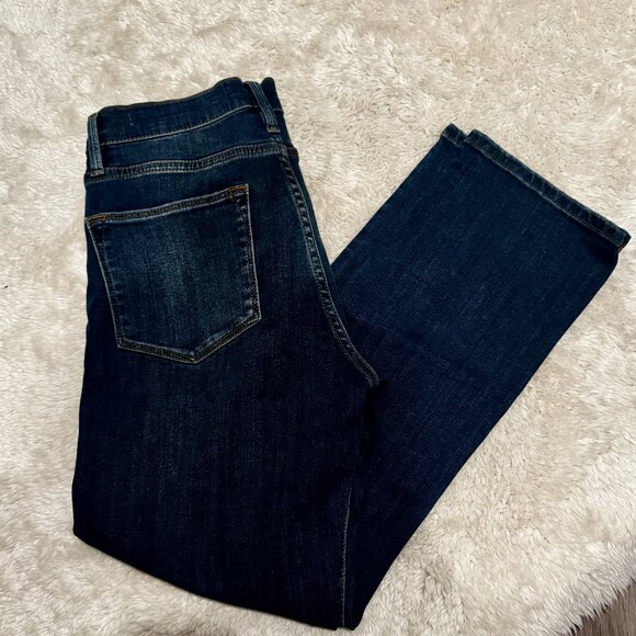 Frame Classic Fit Dark Wash Denim Jeans - Timeless Style & Comfort - Picture 1 of 6